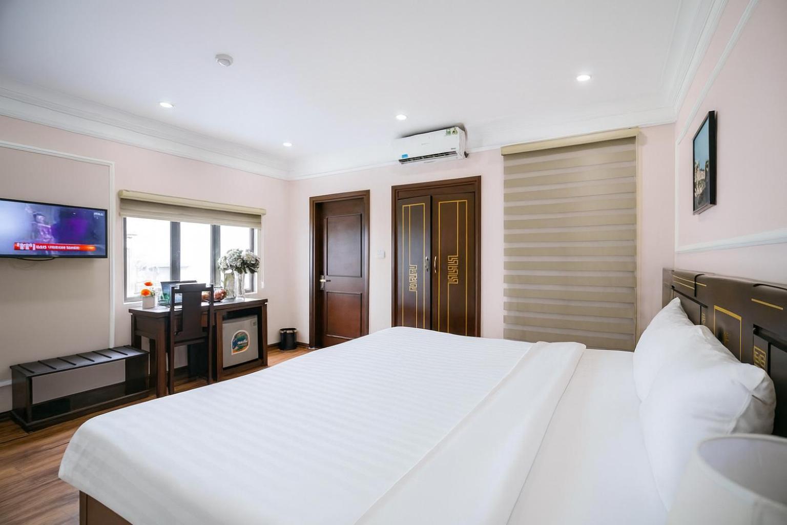 Ha Noi Lake View Hotel & Travel — Photos 2